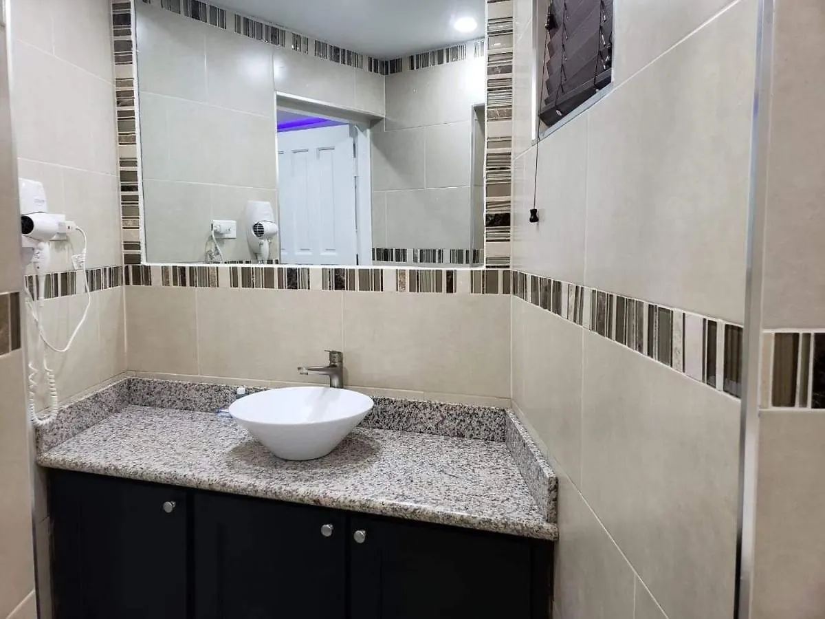 Christar Villas Hotel Kingston