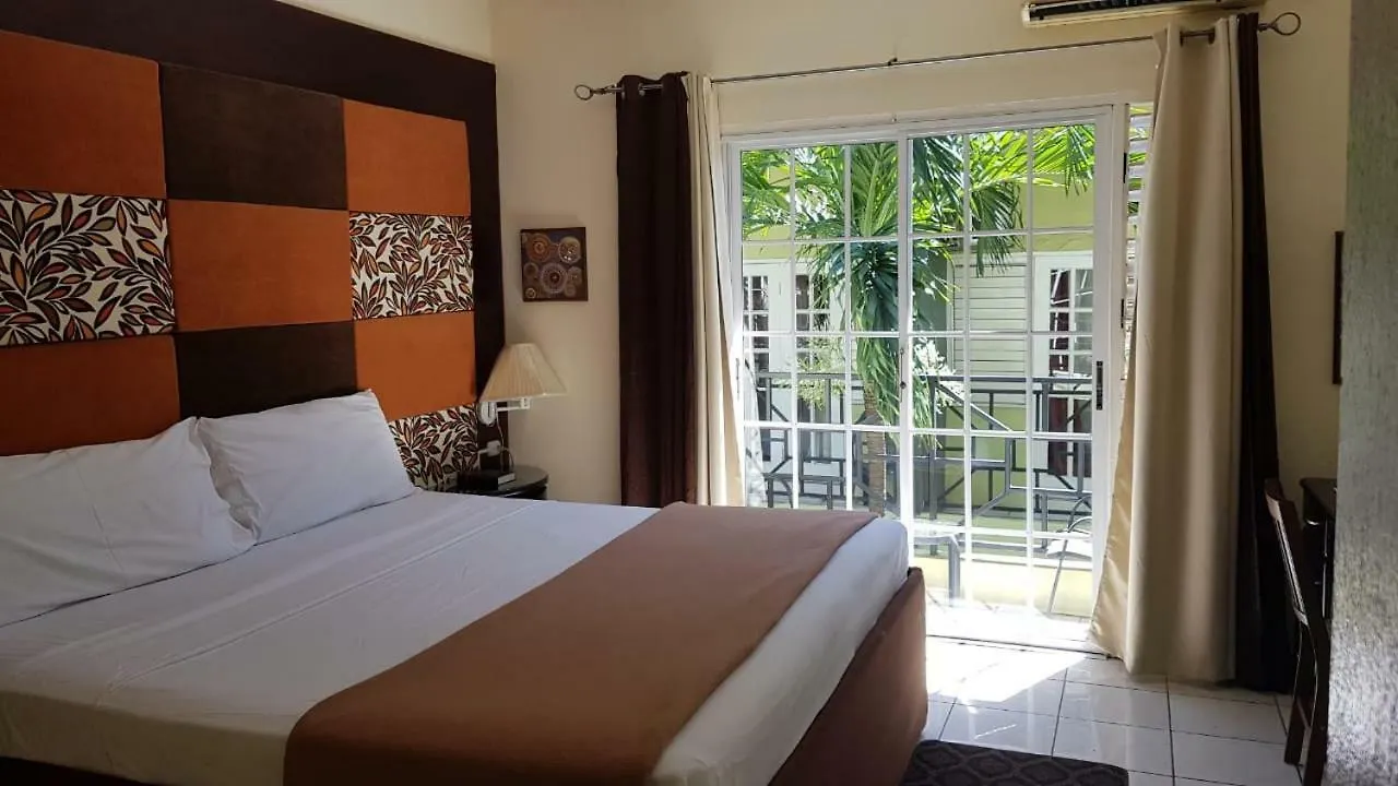 Christar Villas Hotel Kingston