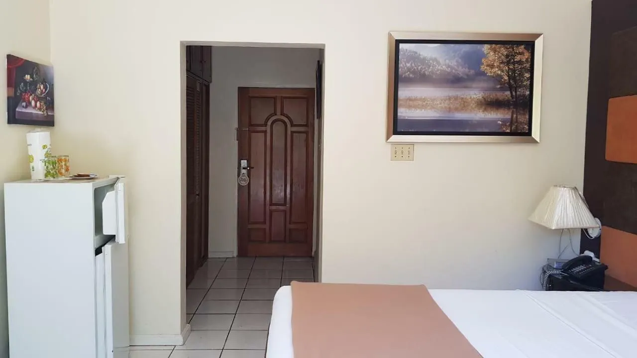 Christar Villas Hotel Kingston