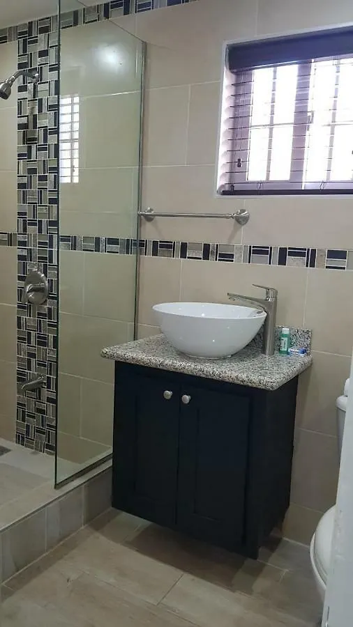 Christar Villas Hotel Kingston