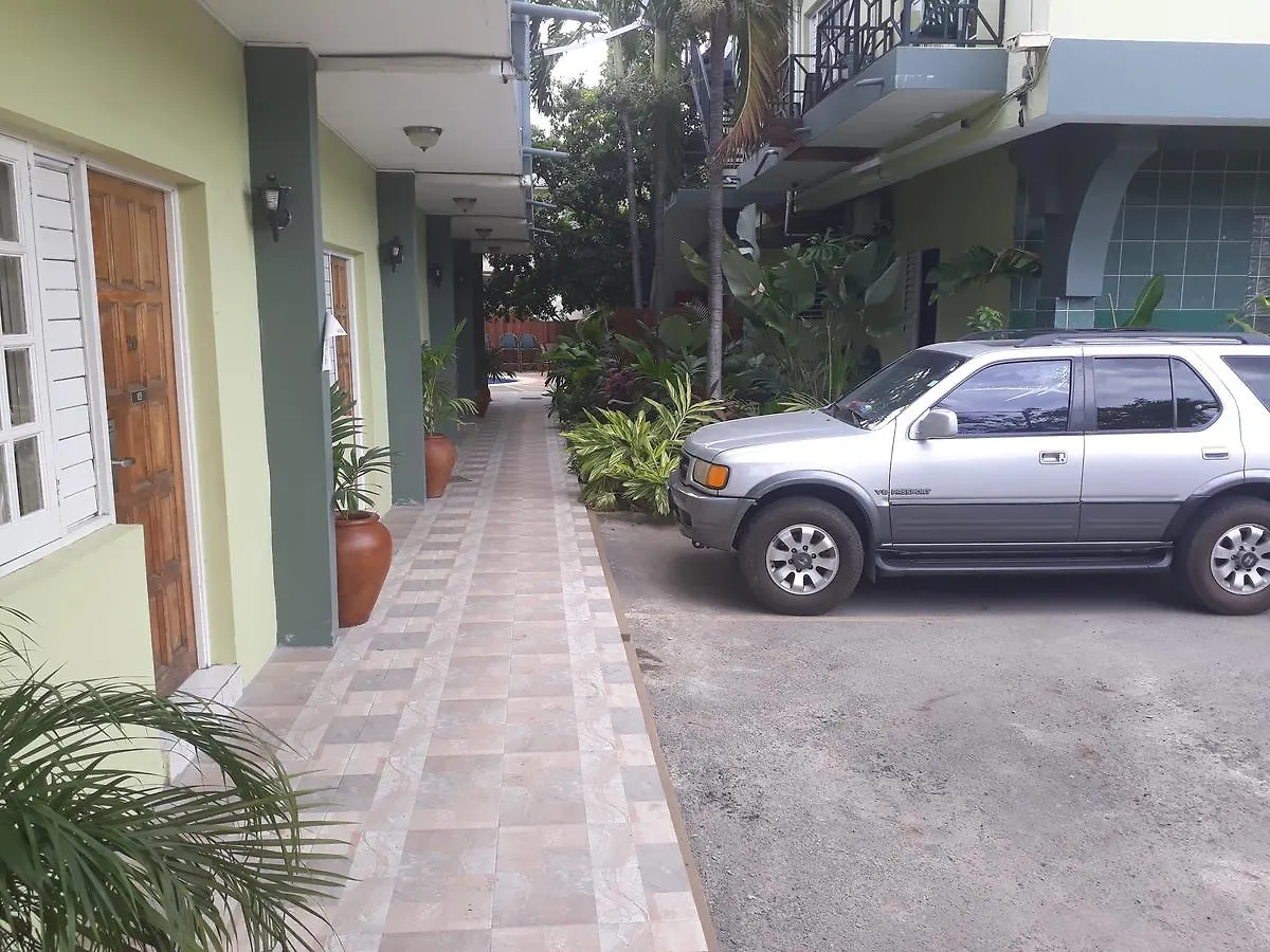 Christar Villas Hotel キングストン
